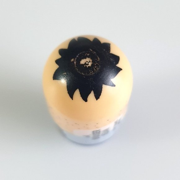 Mighty Beanz 64 Bruiser Bean 2002 Series 2 Moose Entertainment With Playing Card - Picture 6 of 6